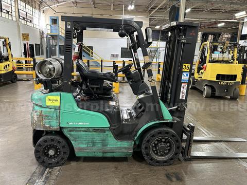 Mitsubishi FG20N5 Pneumatic Tire Lift Truck