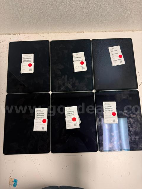 Lot of 6 iPad Pros - Need Repair