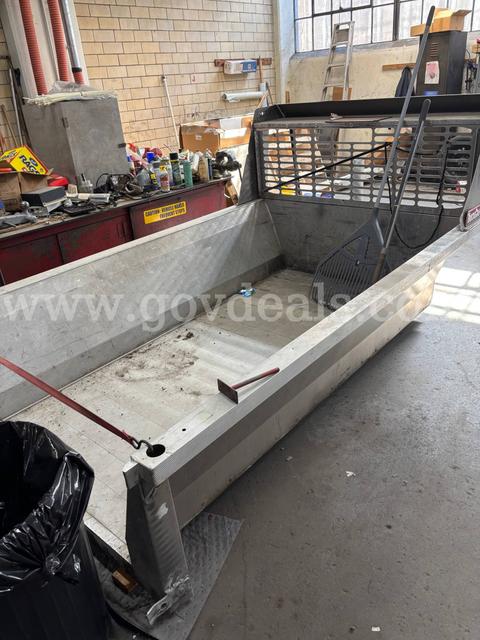 TRUCK CRAFT HYDRAULIC BED INSERT