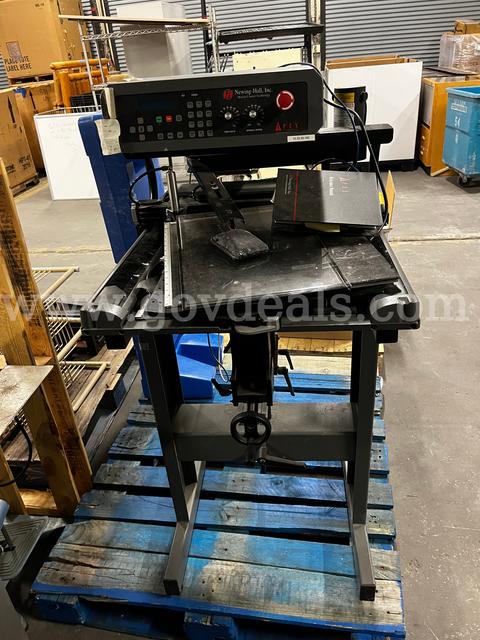 Newing Hall Engraving Machine - FOR PARTS/ REPAIR
