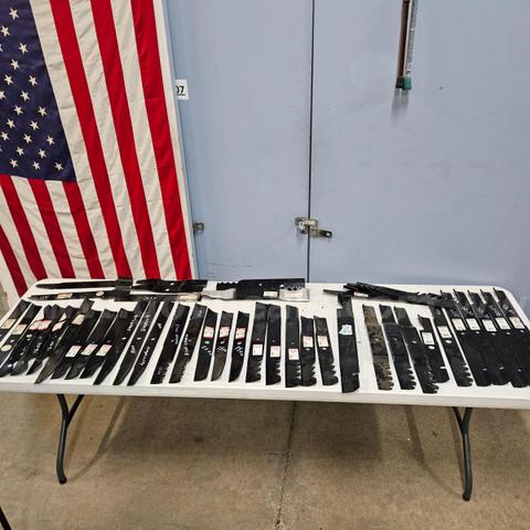 Outdoor Power Equipment Parts Mower Tractor Blades Oregon Stens D3
