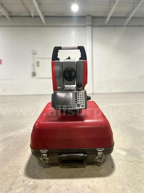 Pentax W-822NX Total Station