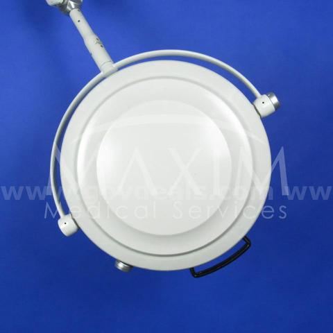 Skytron Stellar Hospital Operation Surgical Light Triple Ceiling Mounted