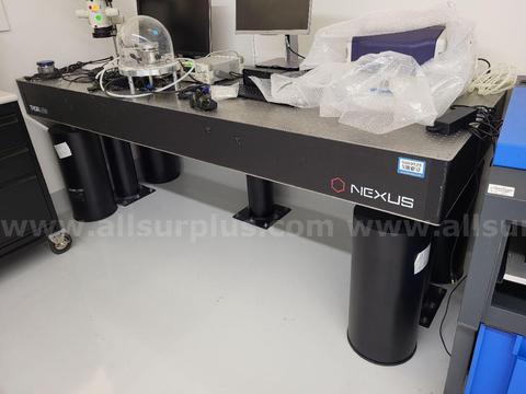 ThorLabs Nexus Optical Isolation Table