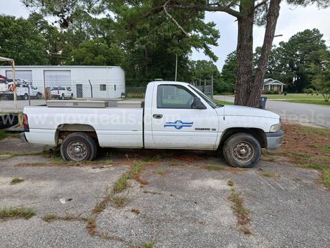 2001 Dodge Ram Truck