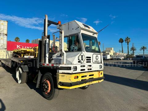 2007 Capacity TJ9000 Heavy Duty Yard/Terminal Tractor