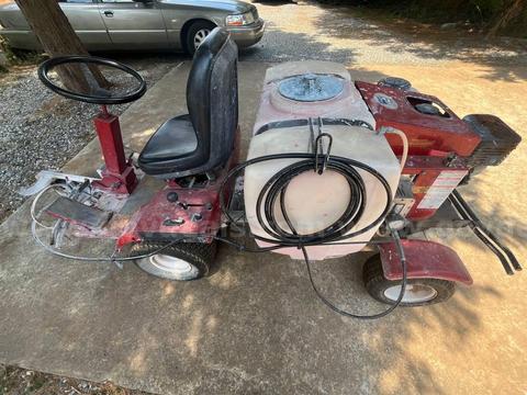 Road, Parking Lot, and Sport Field Lines Paint Striping Machine