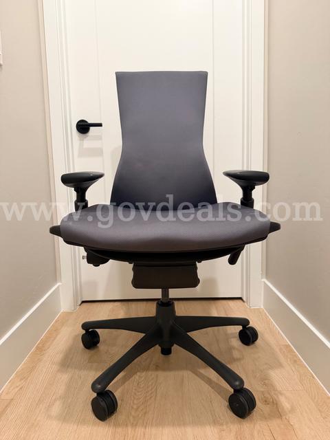 Herman Miller Embody Gaming Chair | Gray | Excellent Condition 9.5/10