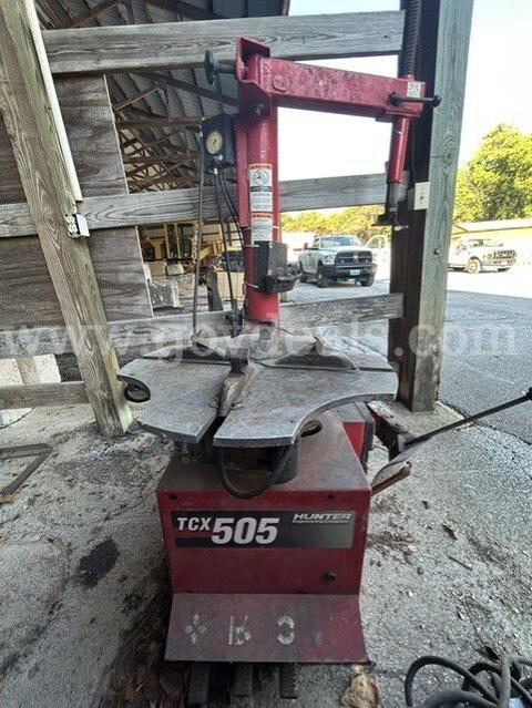 Hunter TCX505 Tire Machine