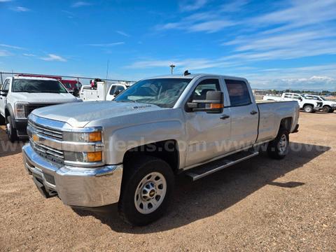 2015 Chevrolet Silverado 3500HD Work Truck Crew Cab Long Box 4WD 6.6 Diesel