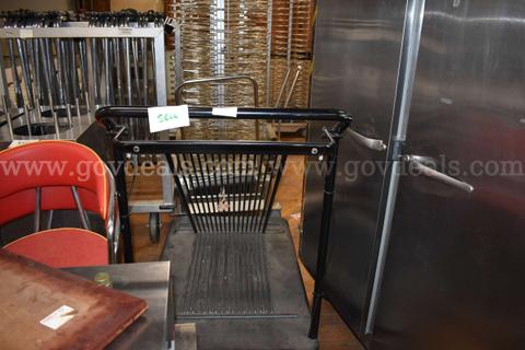 PAINTING DRYING / HOLDING CART / ARTS AND CRAFTS/ SCHOOL ITEM