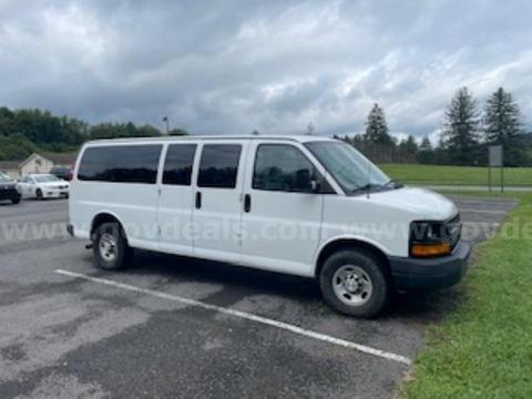 2017 Chevrolet Express(221946)