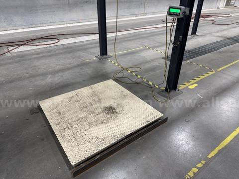 Pallet Scale with Model 185 Cardinal Rival Weight Indicator, Qty 1