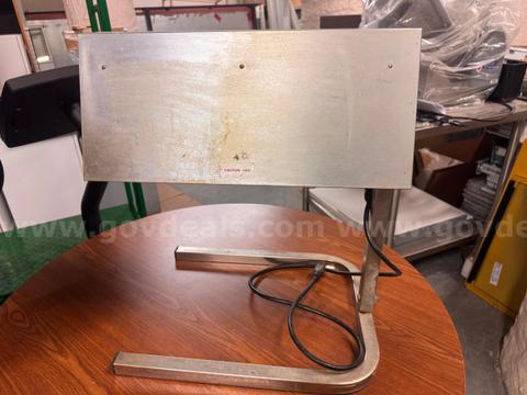 Vollrath Sizzler Infrared warmer (warming lamp)