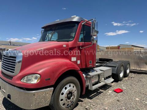 2007 Freightliner 112 T/A Truck Tractor