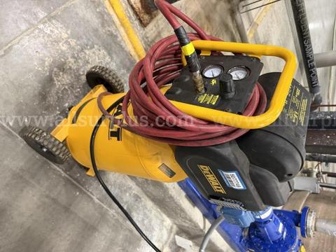 Air Compressor, Portable, Dewalt, 225psi, 5.0SCFM, 1.6HP, 15Gal Tank, Qty 1