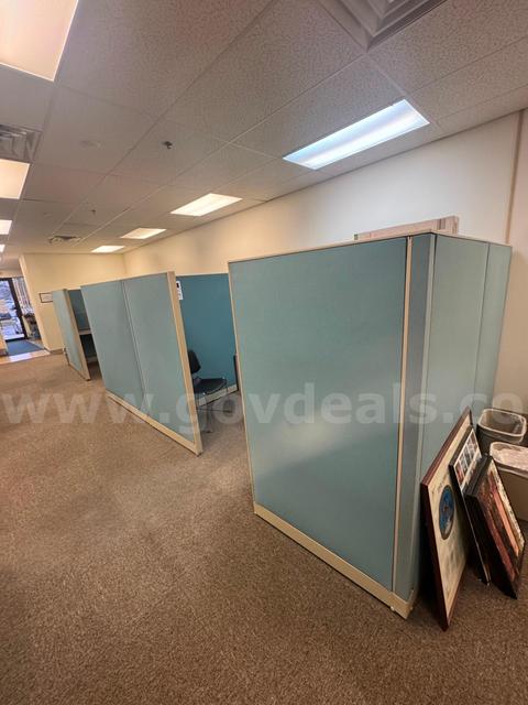 cubicles with partition