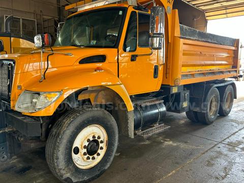 2003 International 7400