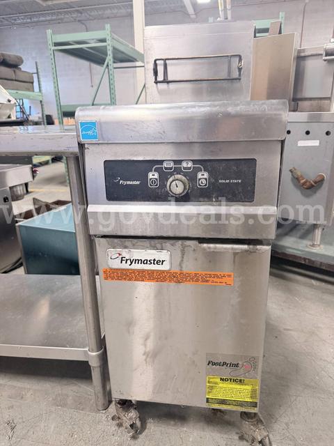 Frymaster gas deep fryer featuring a built-in filtration system