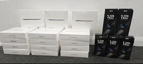 LOT OF 25 Apple MacBook Air M1 13” NEW 8GB/256GB + 5 GoPro Hero 12 + 50 Belkin Bags