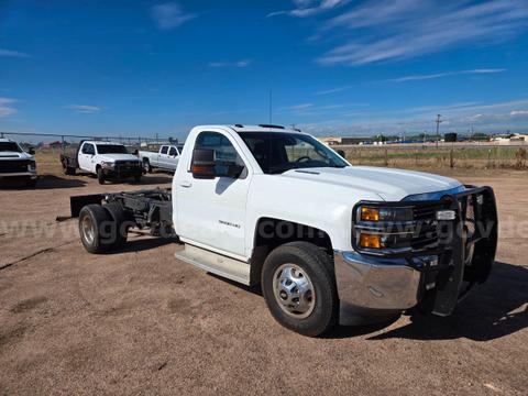 2015 Chevrolet Silverado 3500HD 6.6 duramax diesel