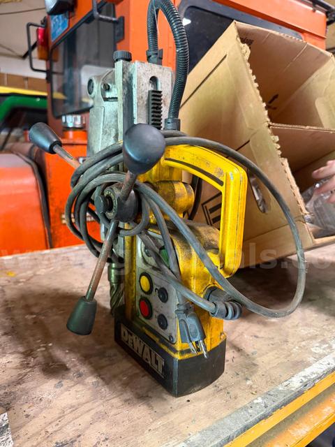 DeWalt Mag Drill