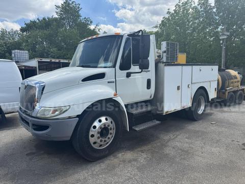 2008 International 4300 Crane Utility Truck with Air Compressor