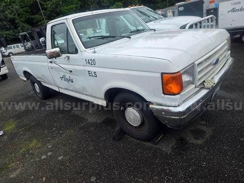 1989 Ford F-150 S Reg. Cab Short Bed 2WD