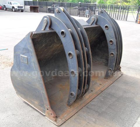 CAT Grapple Bucket