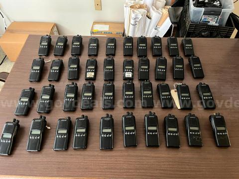 LOT OF (40EA) KENWOOD PORTABLE RADIOS GROUP#3