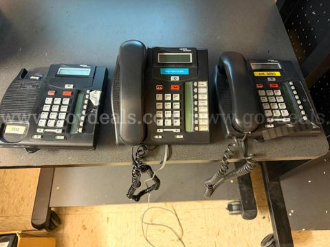 LOT OF NORTEL IP DESK PHONES (40)