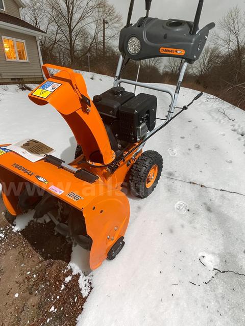 26" 212cc TWO-STAGE SELF-PROPELLED GAS SNOW BLOWER (ELECTRIC START + HEADLIGHT)