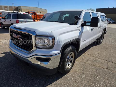 2018 GMC Sierra 1500 1/2 TON 4WD CREW CAB