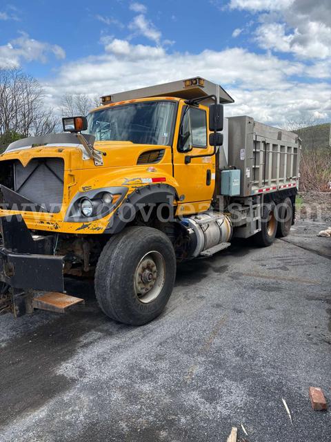 2016 International WorkStar 7600 Dump Truck With Plow – Non‑Operational / Missing Components