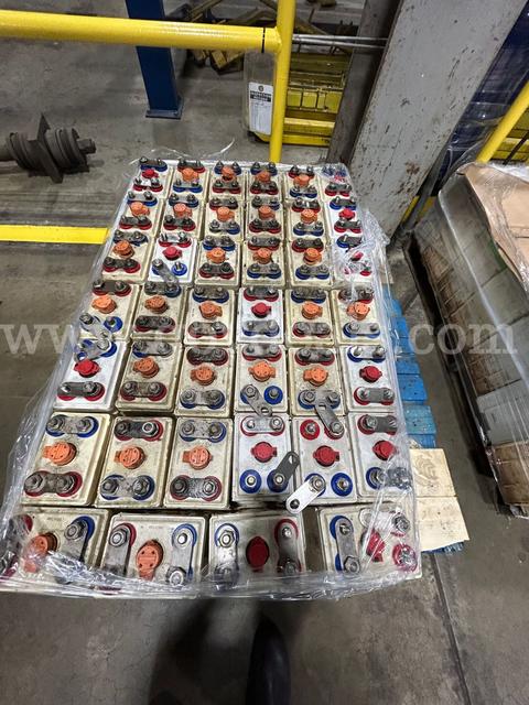 AP025097 - Lot of (124) NiCd Batteries