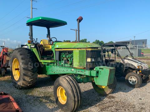 JOHN DEERE TRACTOR