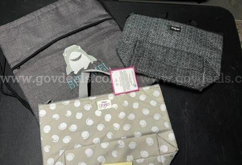 Set of (3), Brand New, Thirty One Bags