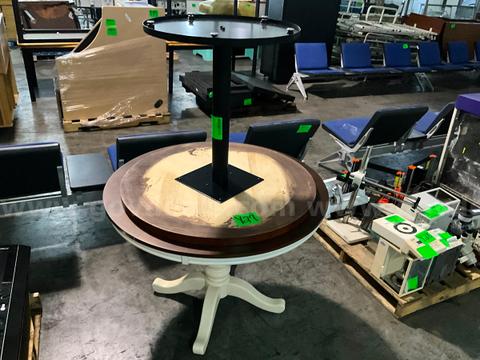 Tables (2 pcs)