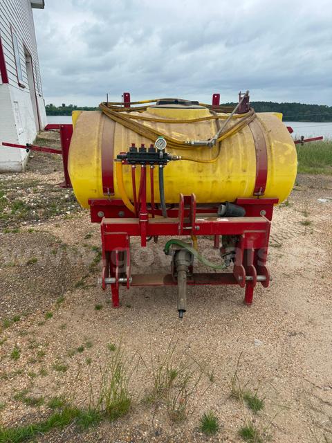 300 Gallon Tank Sprayer