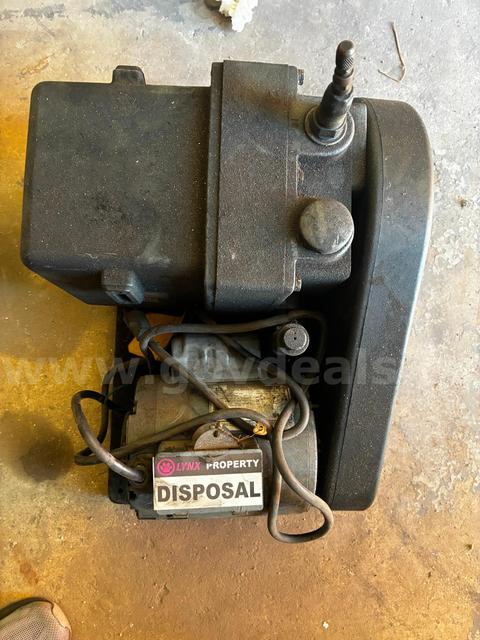 Welch Rugged Belt Drive Vacuum Pump