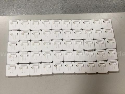 1 Bag of 50 Apple Wired EarPods with Lightning Connector