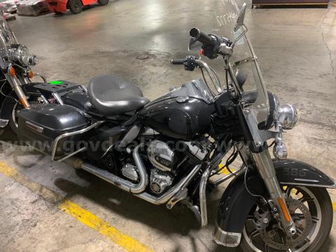 2016 Harley-Davidson FLHP