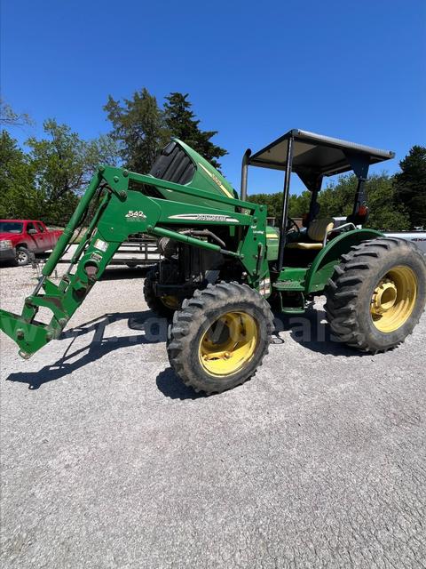 2005 John Deere 5325 Tractor