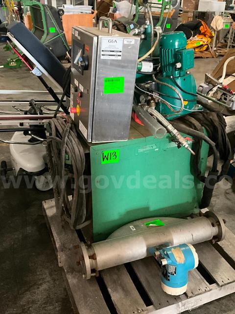 Lab Equipment (2 pcs)