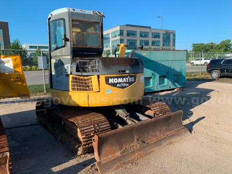 KOMATSU EXCAVATOR (DIESEL)