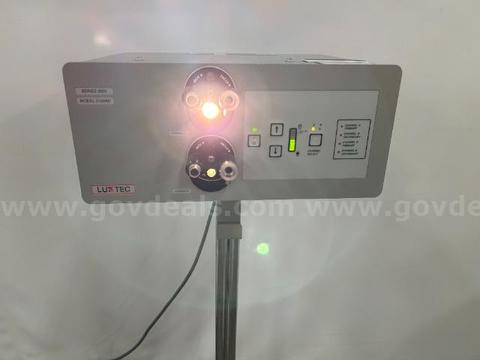 Luxtec Series 3000 Halogen Light Source