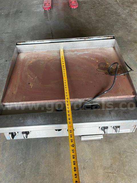Gas powered flat cook top and Gas powered Charbroiler