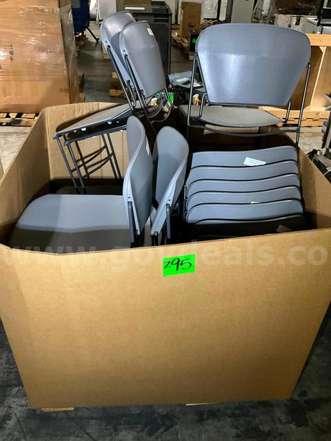 Chairs (19 pcs)