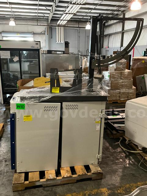 Lab Equipment (3 pcs)