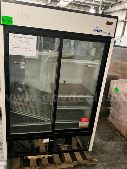 Lab Refrigerator
